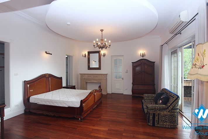 Beautiful 4 bedrooms house for rent with nice terrace in Nghi Tam - Tay Ho - Hanoi